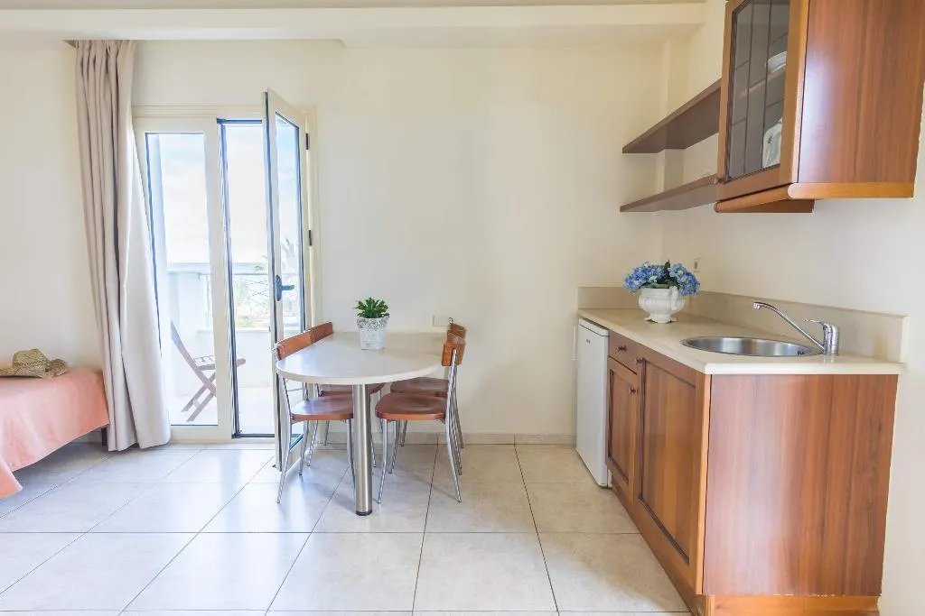 APARTMENT SEA VIEW ONE BEDROOM Room, Pela Sofia, Crete