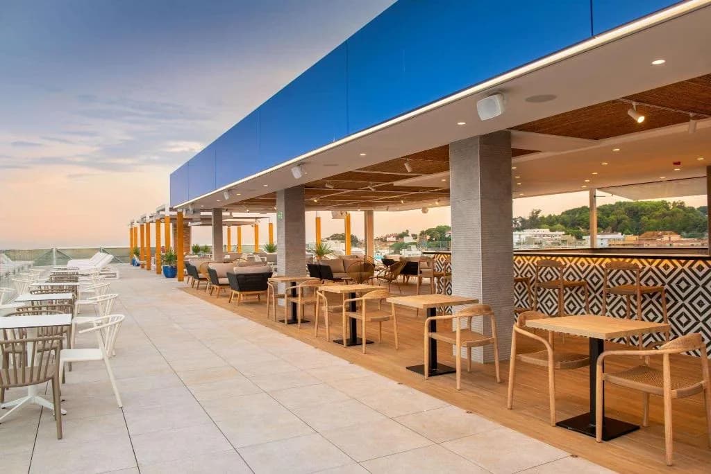 Bar, L'Azure Hotel, Costa Brava