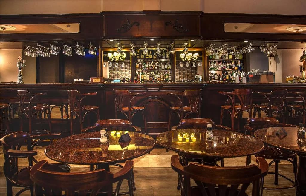 Bar, AX The Victoria, Malta