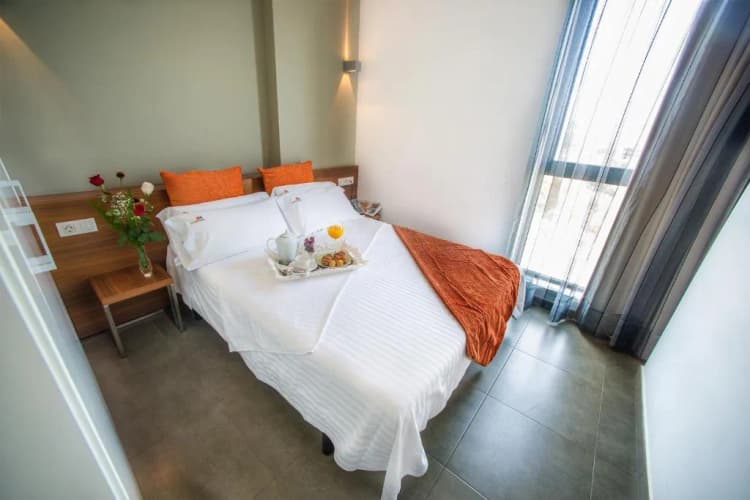 APARTMENT STANDARD Room, Ona Living Barcelona, Barcelona
