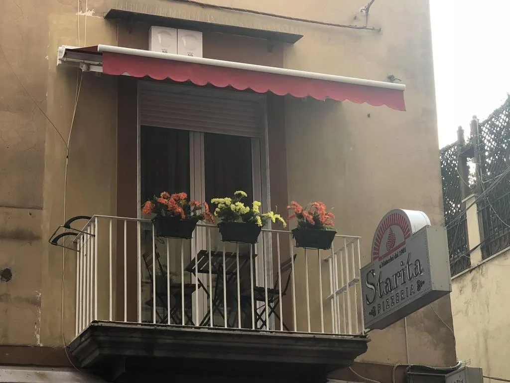 General view, Starita Bed & pizza, Naples