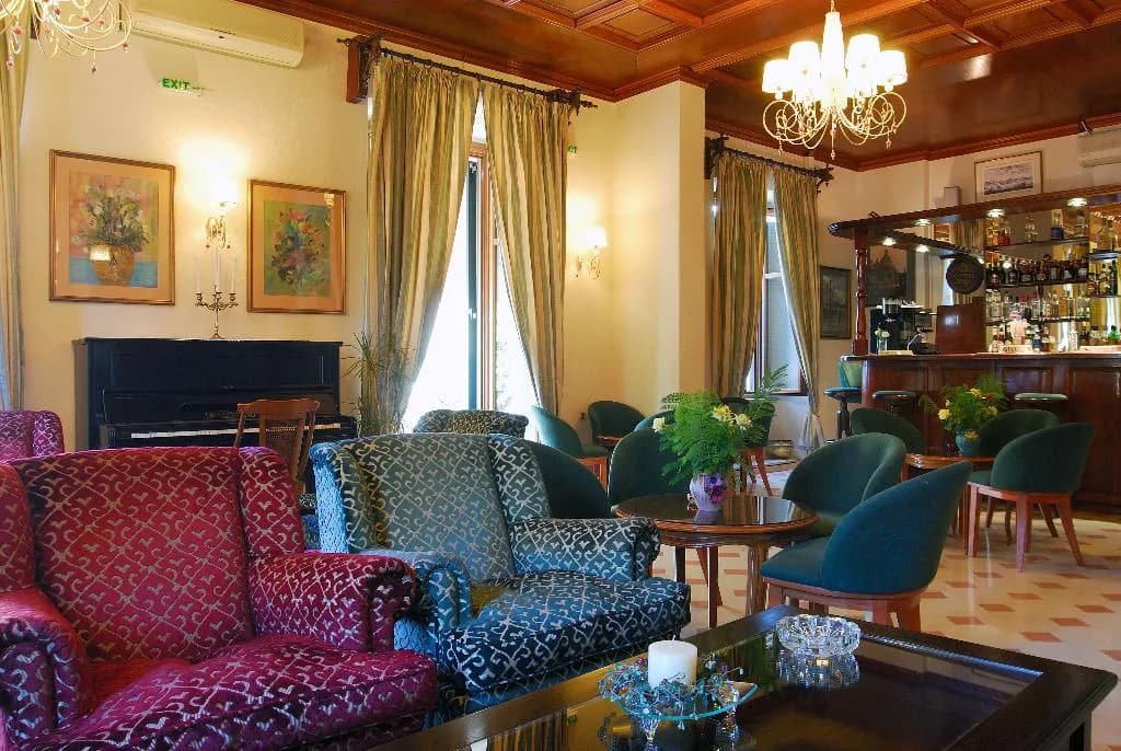 Bar, Bella Venezia, Corfu