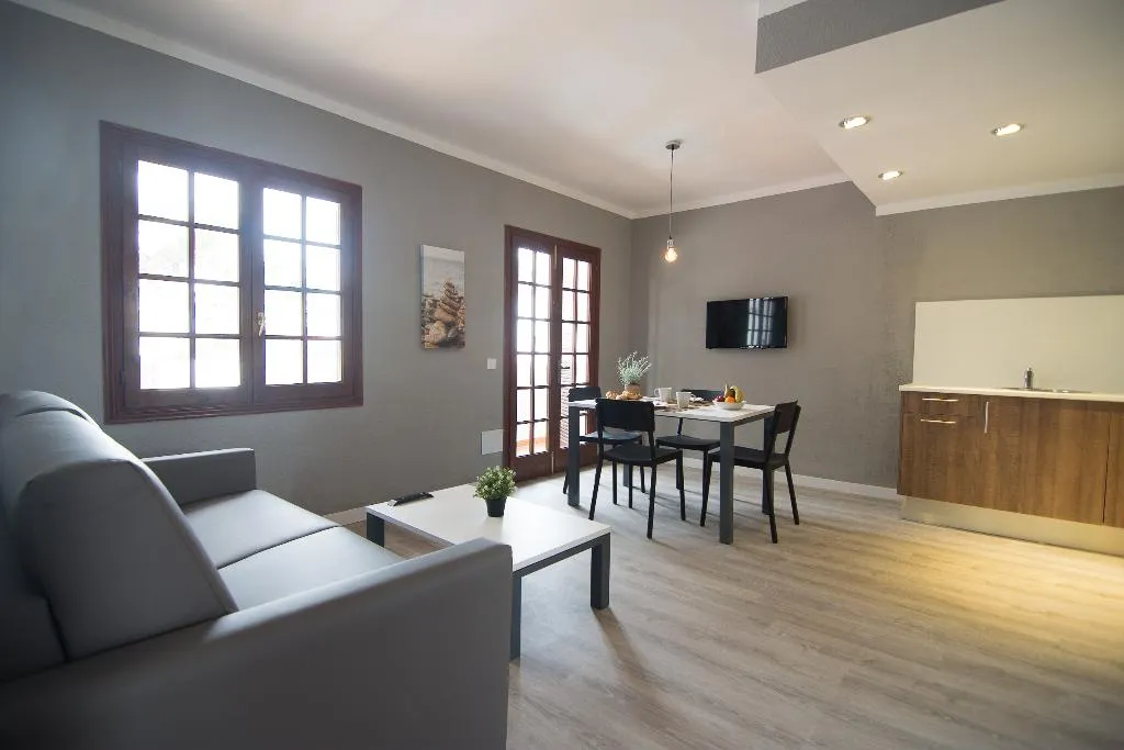 APARTMENT ONE BEDROOM ONE BATHROOM Room, Nelva Resort, Menorca