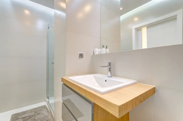APARTMENT CAPACITY 4 ONE BEDROOM Room, Dom & House - Apartments Old Town Szafarnia, Gdansk