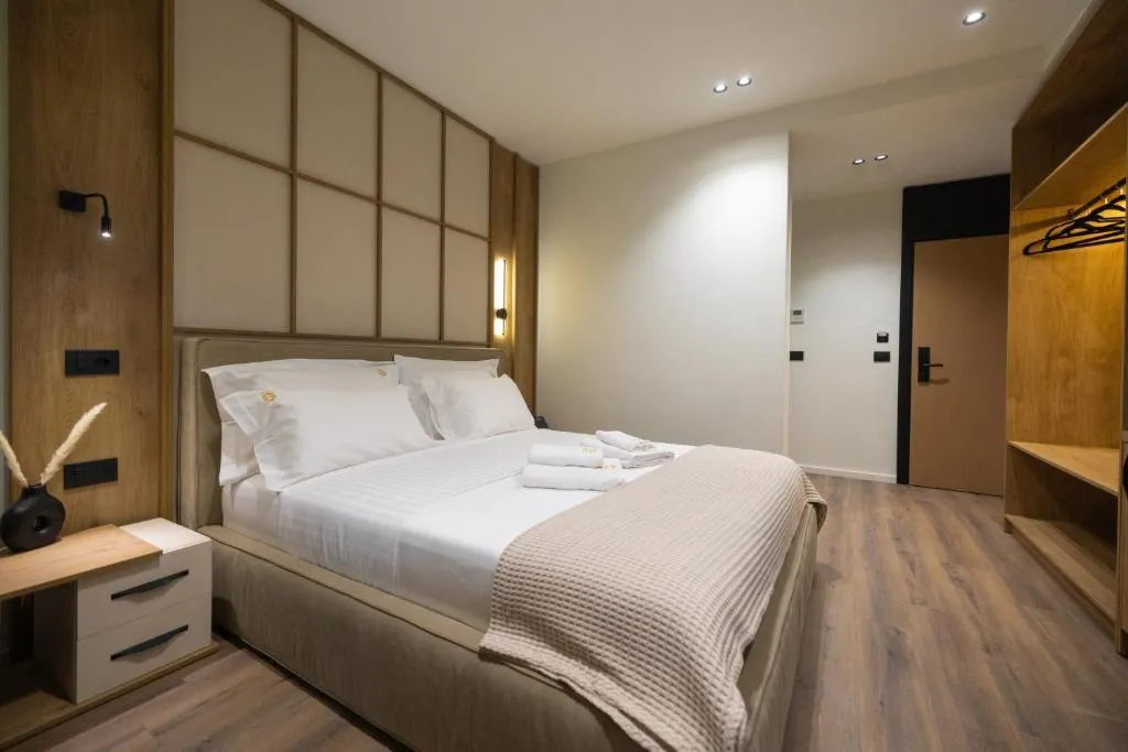 DOUBLE WITH BALCONY Room, Beliz Boutique Hotel, Kavaje