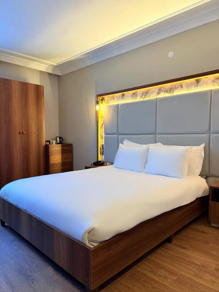DOUBLE CLASSIC Room, The Yali Konak Hotel Izmir, Izmir