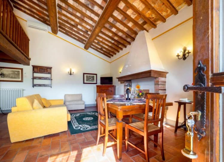APARTMENT CAPACITY 3 Room, Villa Borgo San Pietro, Perugia