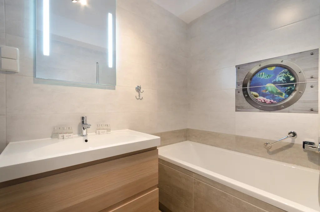 APARTMENT CAPACITY 4 ONE BEDROOM Room, Dom & House Apart Chmielna Park, Gdansk