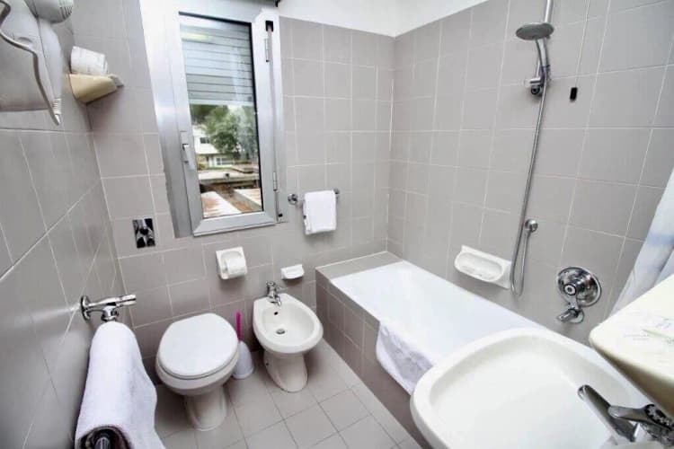 DOUBLE STANDARD Room, Corolle, Florence