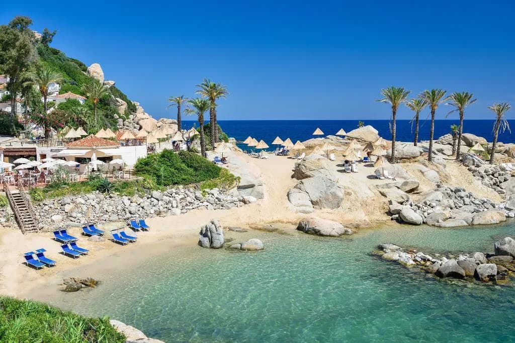 Beach, Hotel Monte Turri - Adults only by Falkensteiner, Cagliari