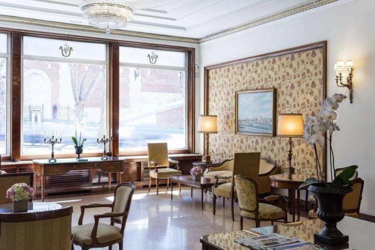 Conferences, Principe Pio, Madrid