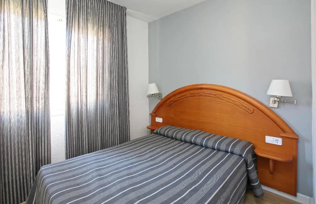 APARTMENT CAPACITY 2 TWO BEDROOMS Room, Apartamentos Turisticos Jardines del Plaza, Valencia