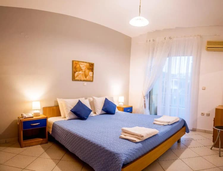 APARTMENT DELUXE QUEEN BED Room, Pantheon Deluxe Apartments, Rhodes