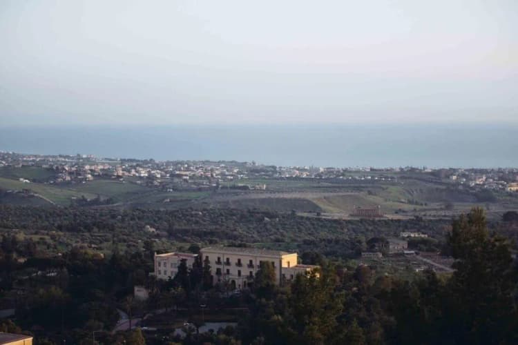 General view, B&B Triskéles, Catania