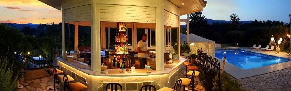 Bar, Nefeli, Corfu