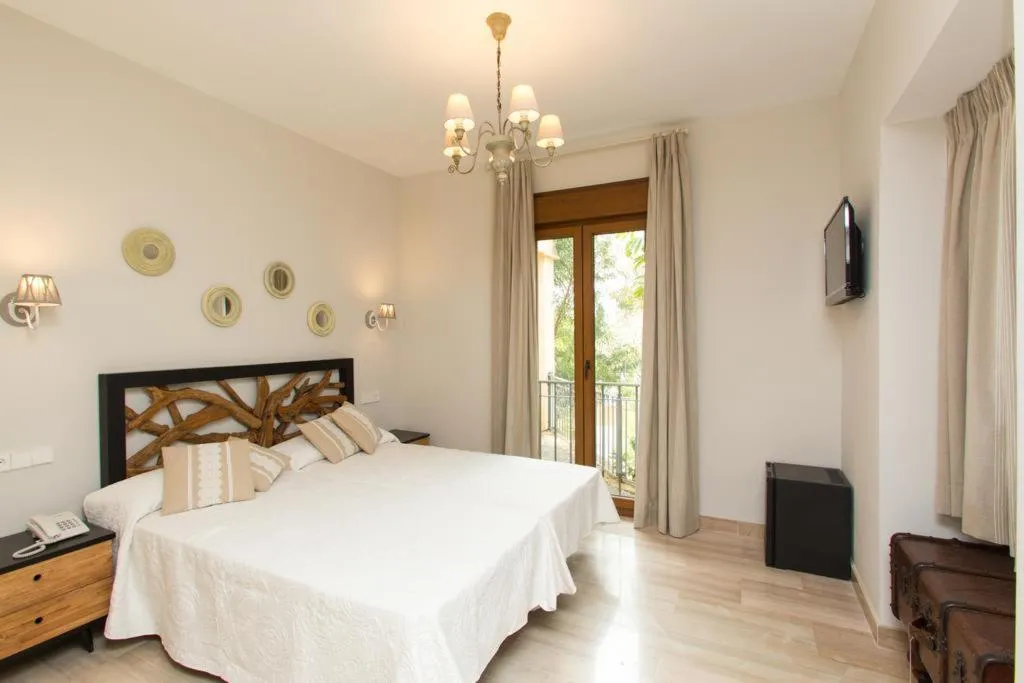 FAMILY ROOM STANDARD Room, Villas AV Las Lomas de Marbella, Costa Del Sol