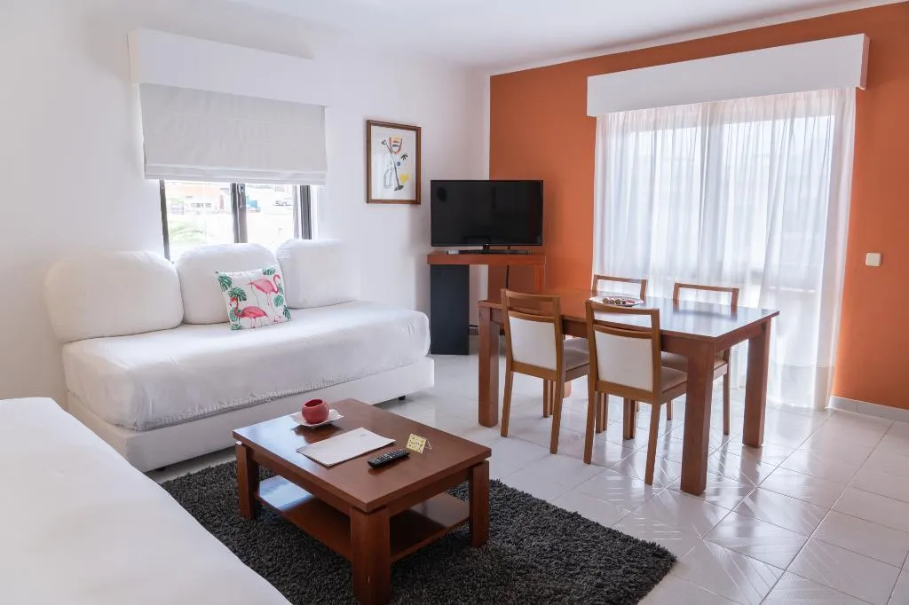 APARTMENT ONE BEDROOM Room, Villa Marazul, Algarve