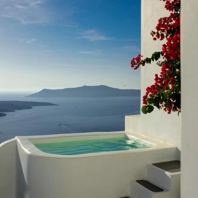APARTMENT DELUXE WITH JACUZZI Room, Kamares Apartments, Santorini