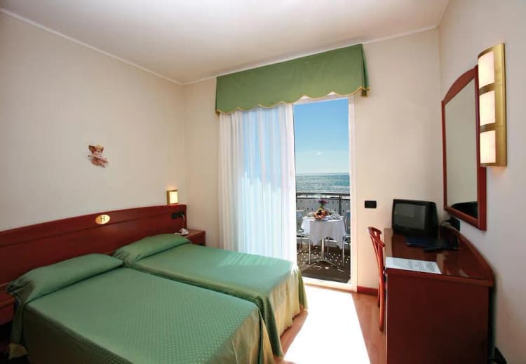 DOUBLE STANDARD Room, Helios, Venice