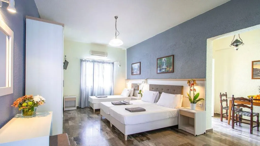 APARTMENT STANDARD Room, Koukias Village, Skiathos