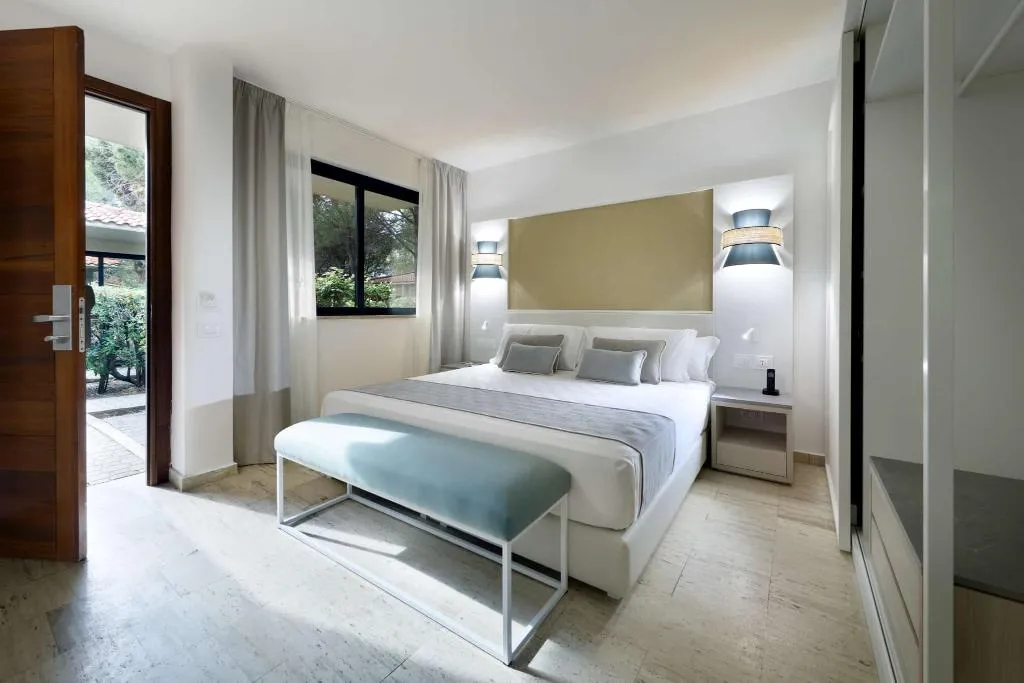 BUNGALOW DELUXE Room, Grand Palladium Sicilia Resort & Spa, Palermo