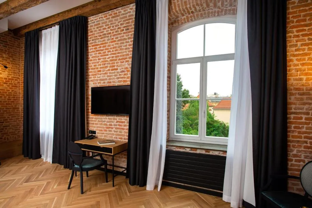 DOUBLE DELUXE Room, Hotel Teatr, Krakow