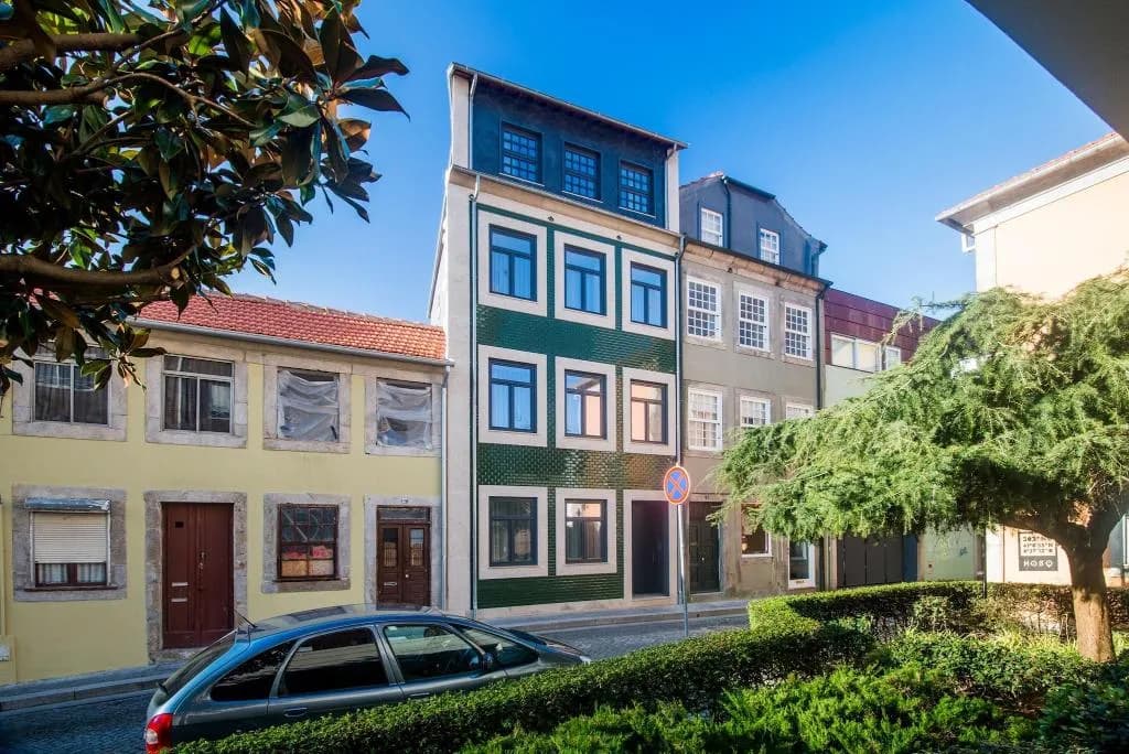 General view, Domum, Porto
