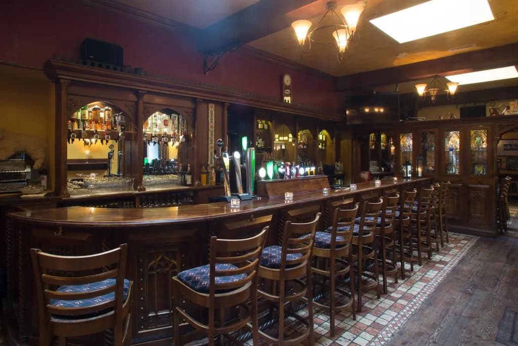 Bar, Hamlet Court Hotel, Dublin