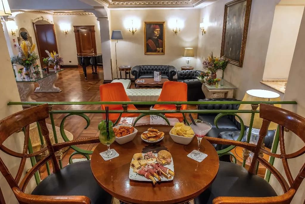 Bar, River Palace Hotel, Rome