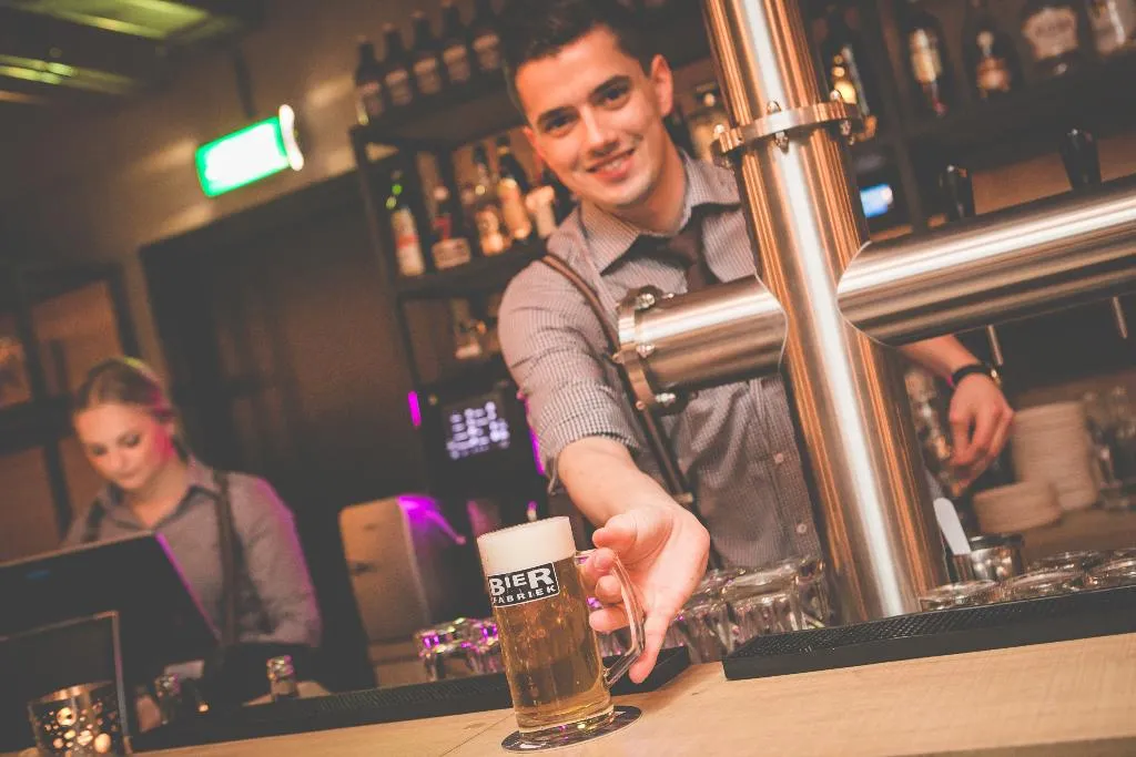 Bar, Leonardo Hotel Almere City Center, Amsterdam