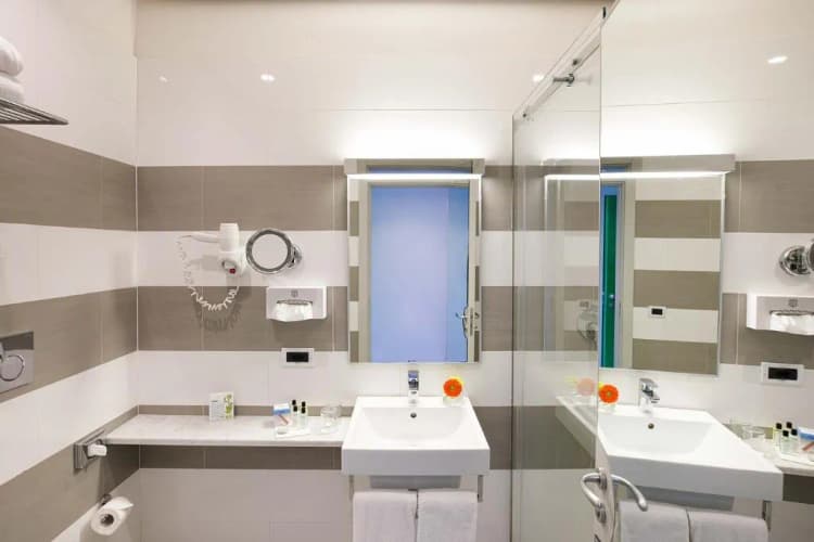 DOUBLE BASIC Room, Art Hotel Gran Paradiso, Naples