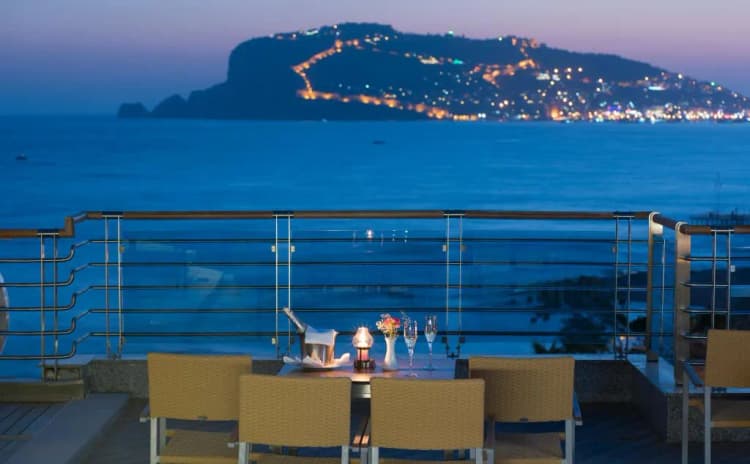 Bar, Grand Kaptan, Antalya