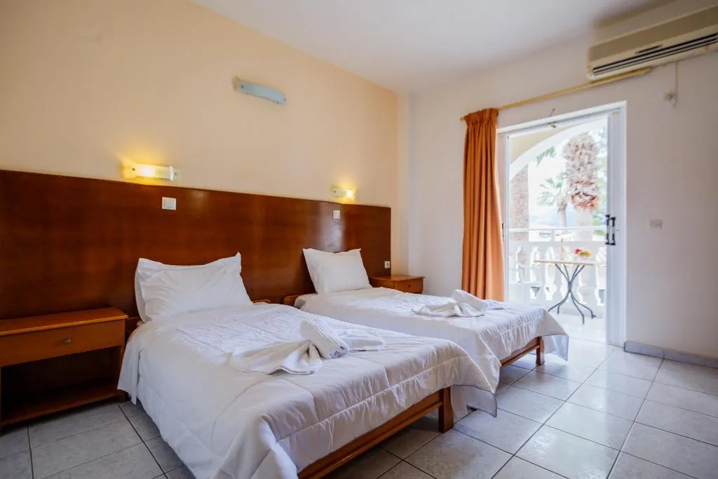 APARTMENT CAPACITY 2 TWO BEDROOMS Room, Vivian Hotel, Zante