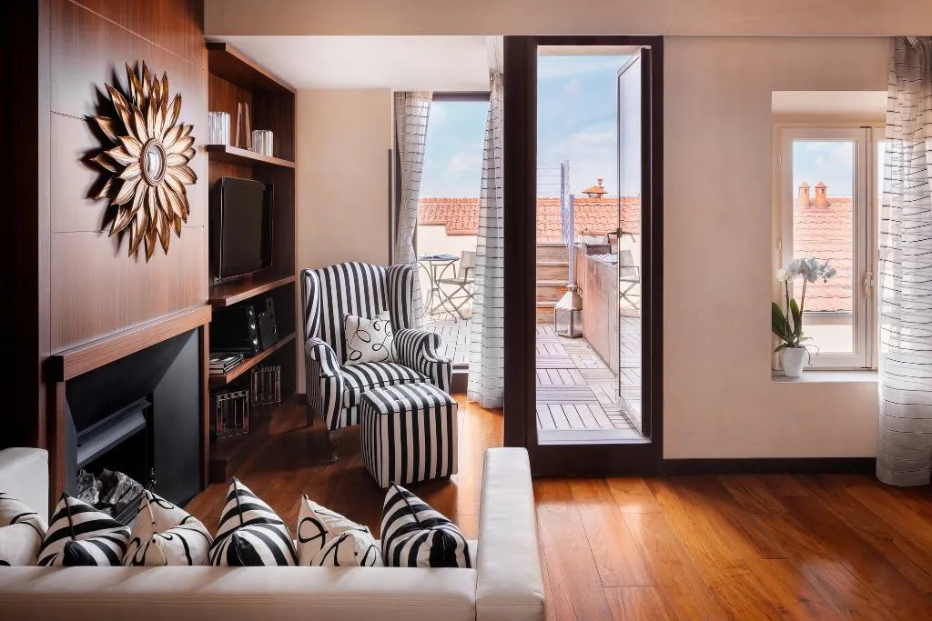 APARTMENT WITH TERRACE WITH VIEWS Room, Repubblica Firenze Luxury Apartment UNA Esperienze, Florence