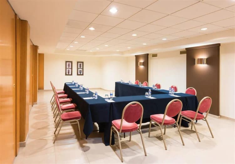 Conferences, Port Valencia Azafata, Valencia