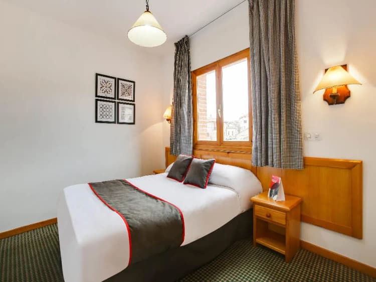 DOUBLE STANDARD Room, Hostal La Posada, Madrid