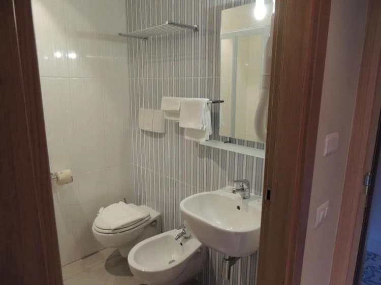 Double or Twin TWO BEDS Room, Hotel Zeus Pompei, Naples