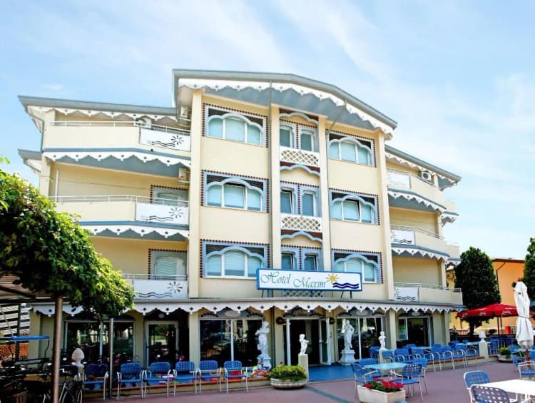 General view, Maxim, Venice