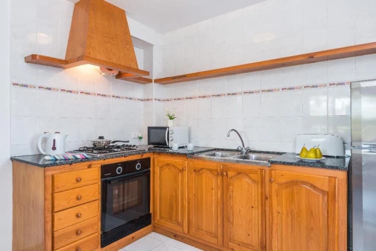 APARTMENT TWO BEDROOMS Room, Las Palmeras n 5, Menorca