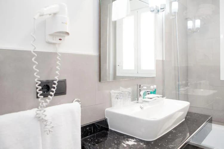 Double or Twin ECONOMY Room, Itaca Artemisa by Soho Boutique, Seville