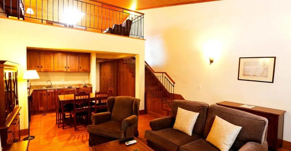 APARTMENT TWO BEDROOMS Room, Parador Casa da Insua, Porto
