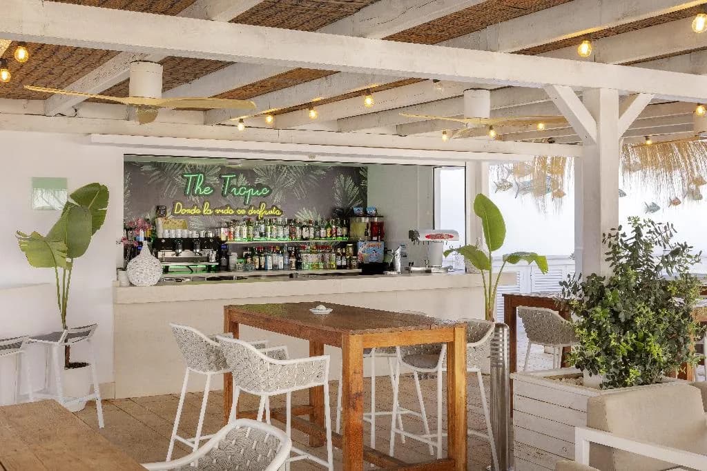 Bar, Alua Gran Camp de Mar Hotel, Majorca