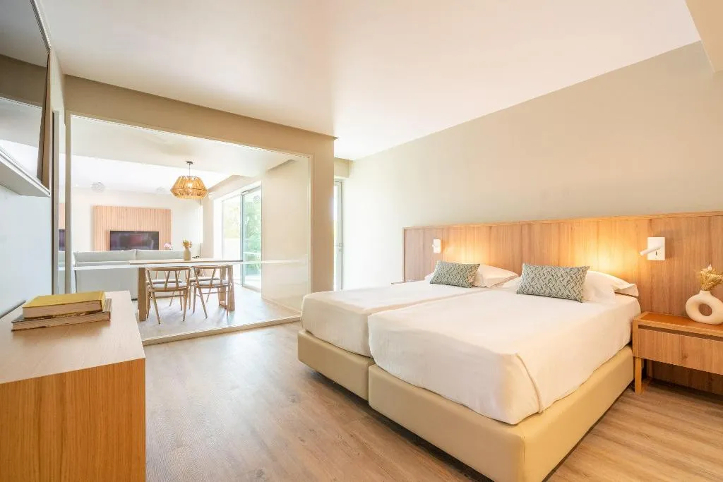 APARTMENT ONE BEDROOM Room, The Anchor Troia Sea, Lisbon