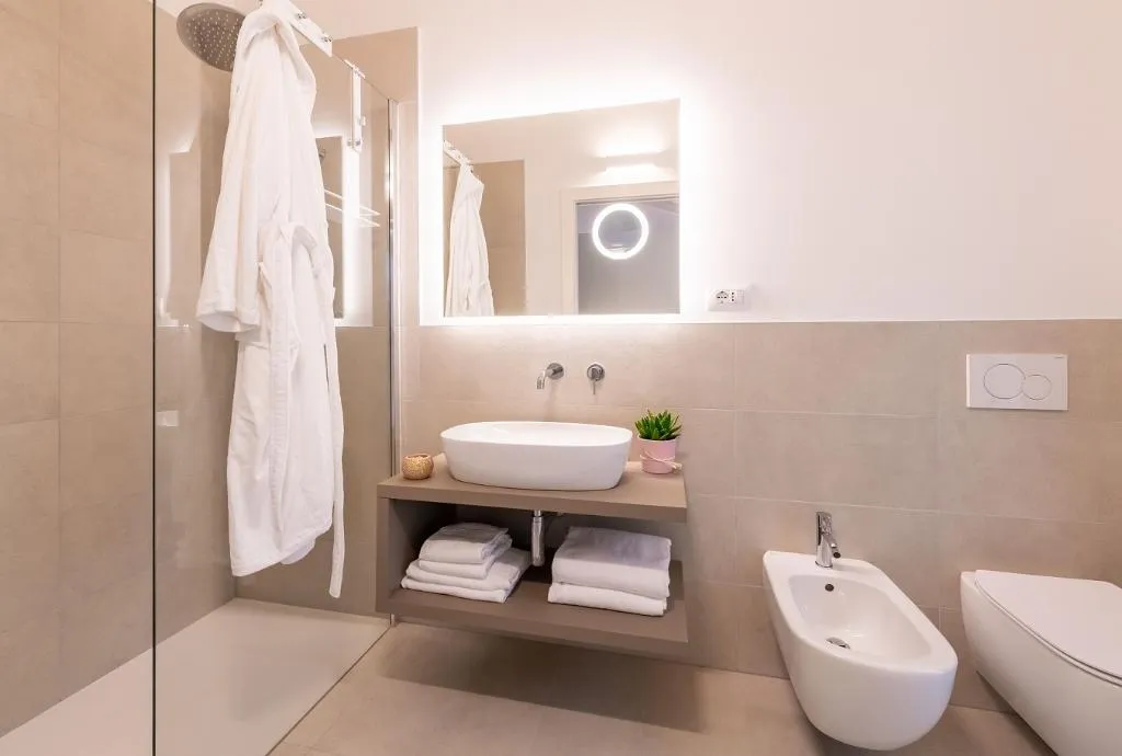 APARTMENT WITH BALCONY Room, Pareus Beach Resort, Venice