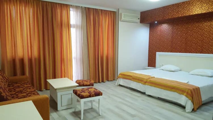 DOUBLE CAPACITY 4 Room, Severina B&B, Bourgas