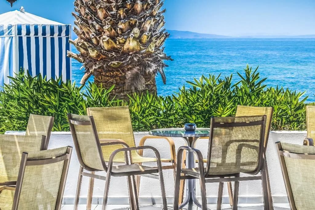 Bar, Creta Royal, Crete