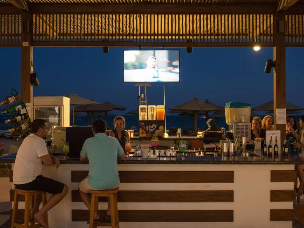 Bar, Naama Bay Promenade Resort Managed By Accor, Red Sea Riviera