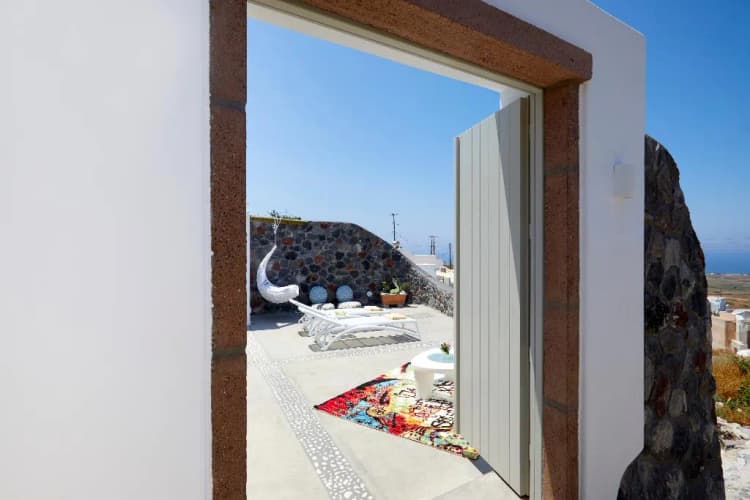 General view, Mellow Luxury Cave, Santorini