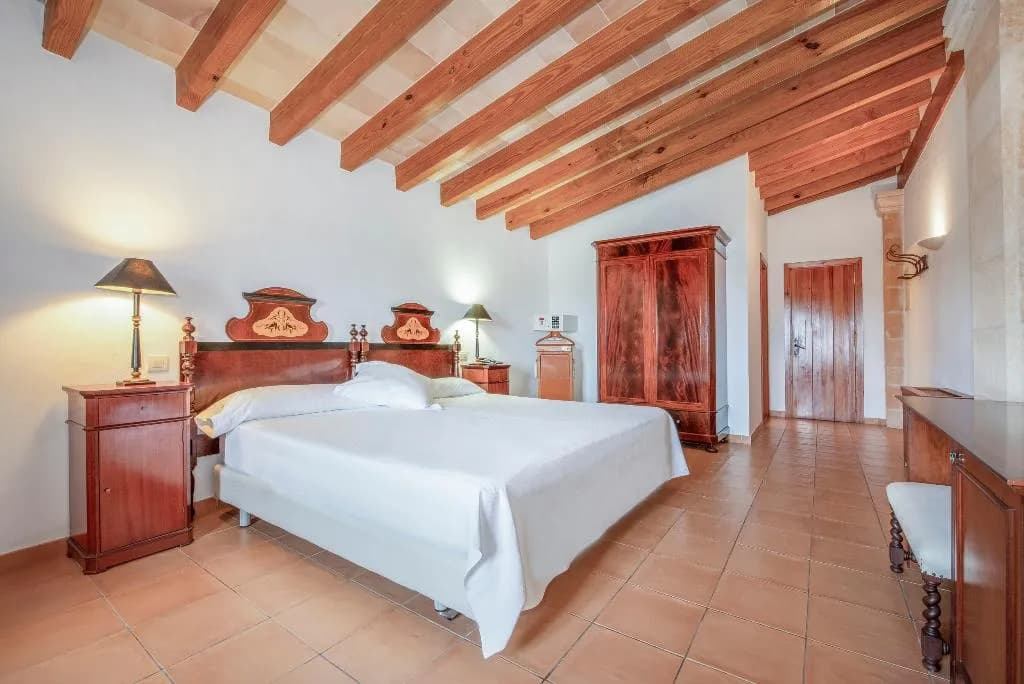 DOUBLE SINGLE USE WITH BALCONY Room, Finca Son Roig, Majorca