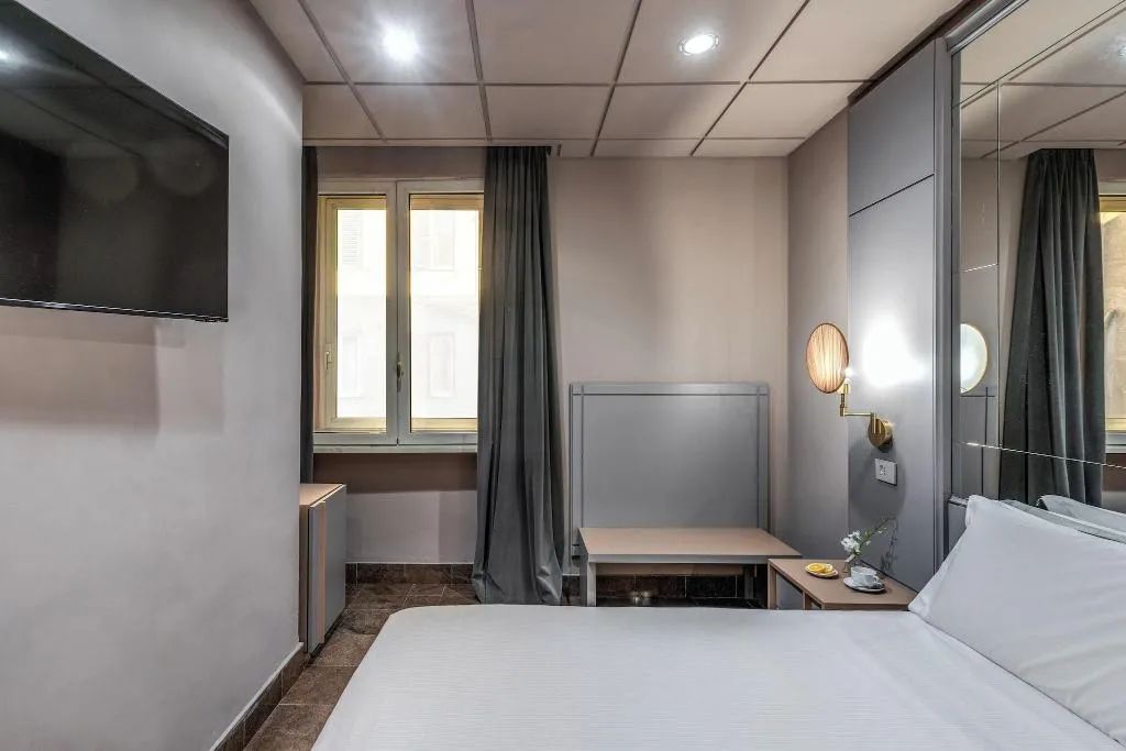 DOUBLE ECONOMY Room, Madison, Rome
